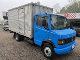 MERCEDES-BENZ - 710 (DIESEL) - 1999/1999 - Azul - Sob Consulta