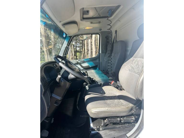 MERCEDES-BENZ - ACCELO 1016 - 2015/2015 - Branca - Sob Consulta