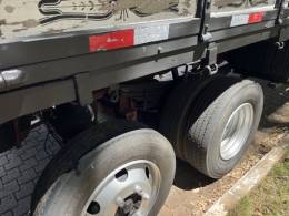 MERCEDES-BENZ - 1114 - 1995/1996 - Branca - Sob Consulta