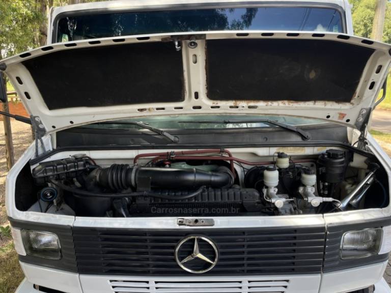 MERCEDES-BENZ - 1114 - 1995/1996 - Branca - Sob Consulta