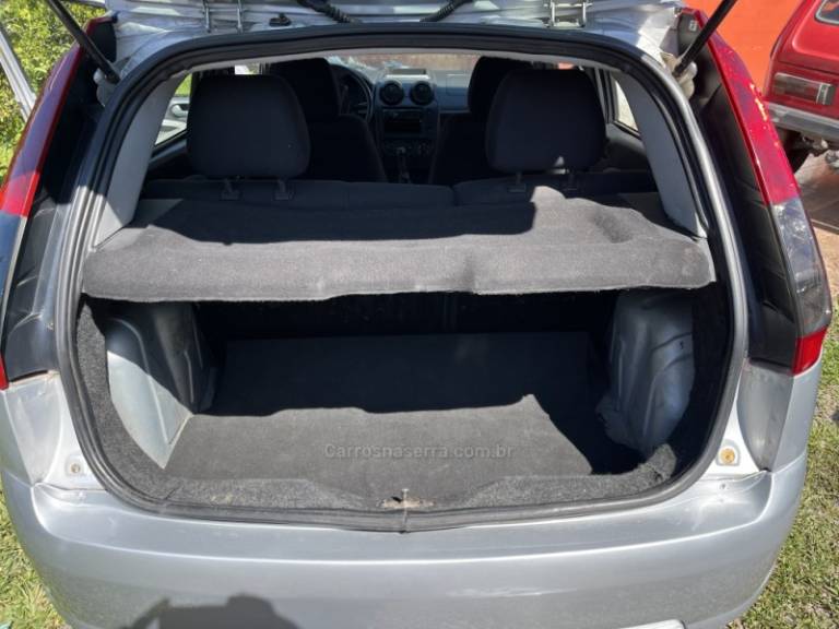 FORD - FIESTA - 2008/2008 - Prata - Sob Consulta