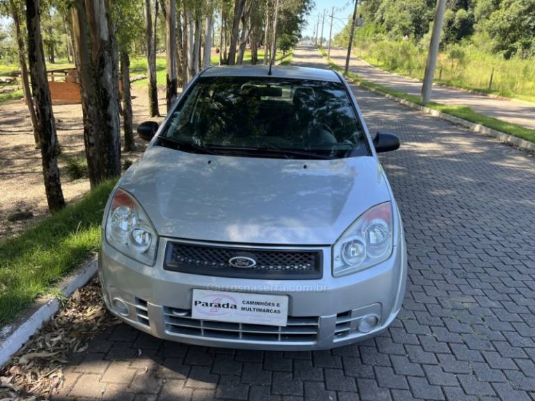 FORD - FIESTA - 2008/2008 - Prata - Sob Consulta
